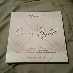 Carli Bybel Deluxe Edition Palette